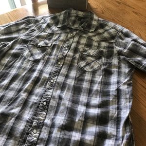 Helix Flannel Short Sleeve Shirt